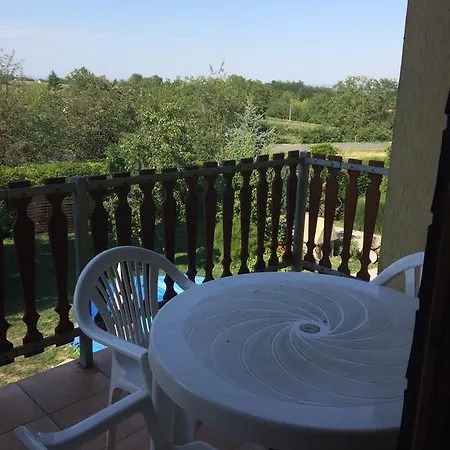 아파트 Mozsi Apartman Marcali