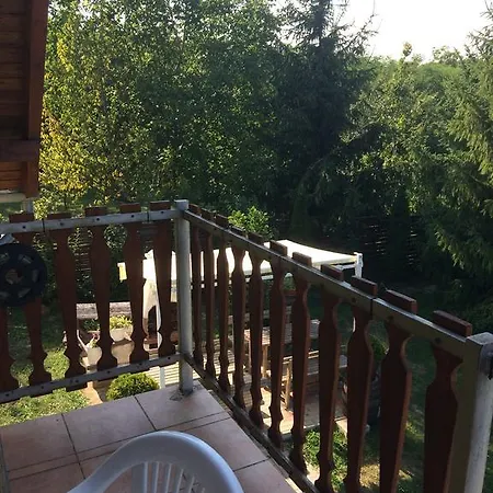 아파트 Mozsi Apartman *