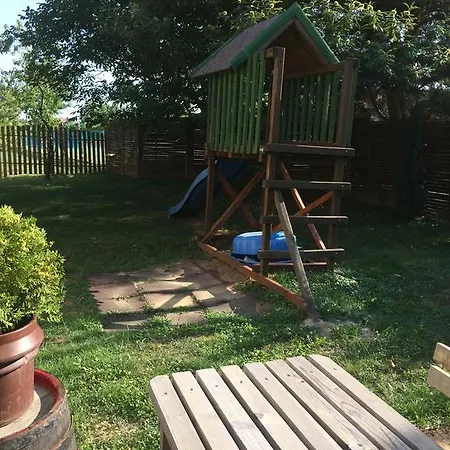 Mozsi Apartman 아파트 Marcali