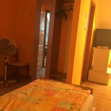 아파트 Mozsi Apartman *